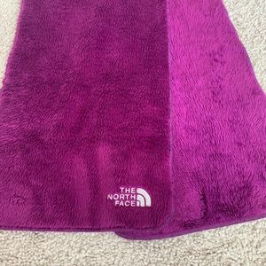 The North Face scarf.